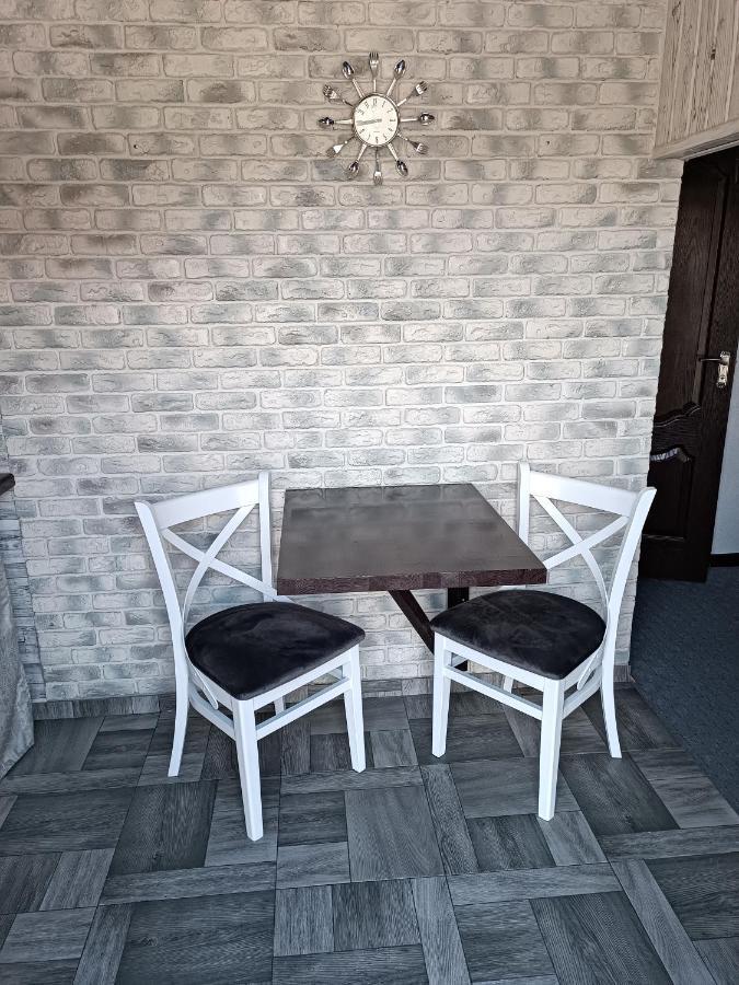 Садиба Янчар Номер Студiо З Басейном Mykulychyn Exterior photo